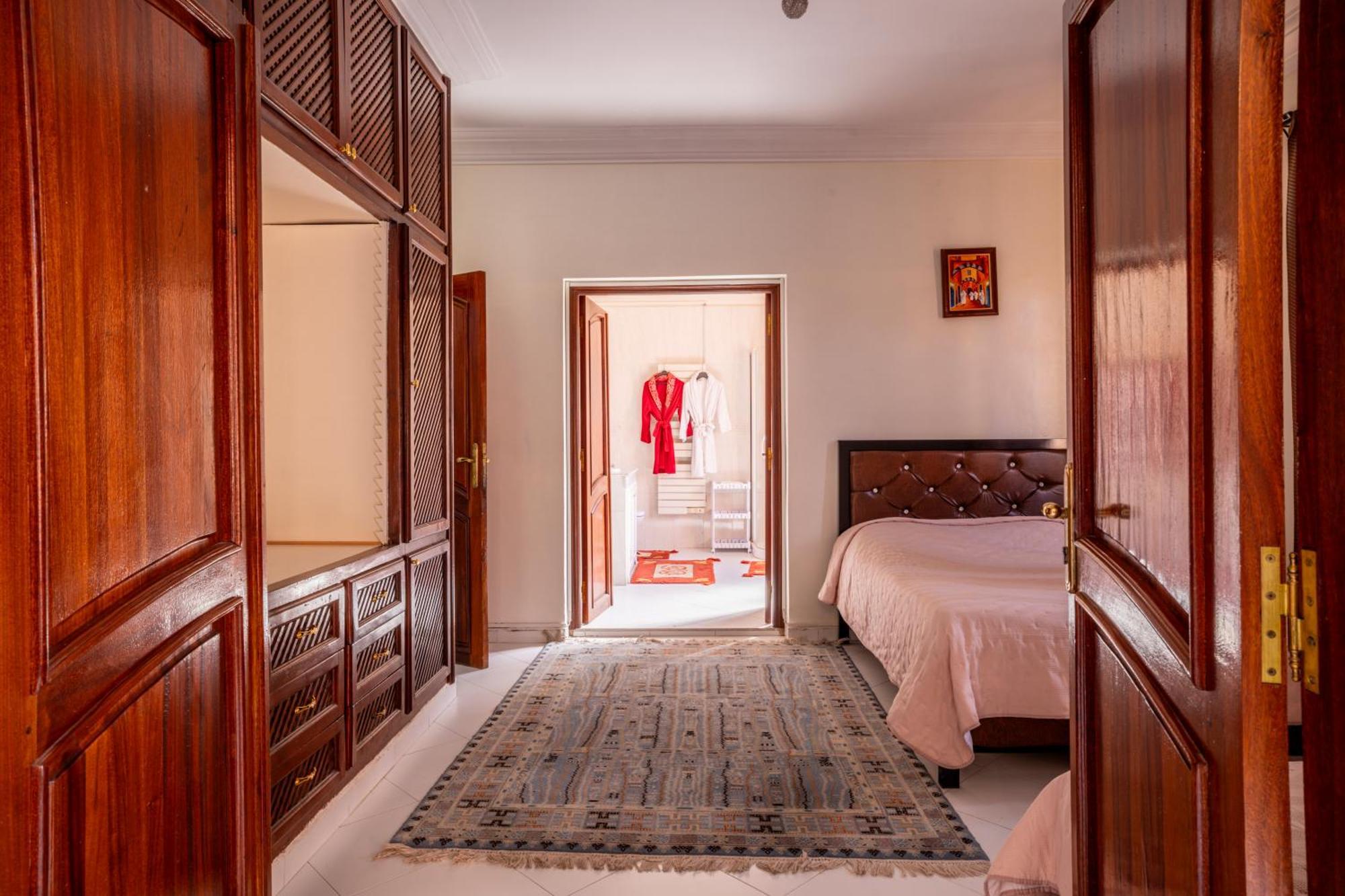 Villa Exclusive Sabah 10 Minutes Du Centre Avec Piscine Privee Marakéš Exteriér fotografie